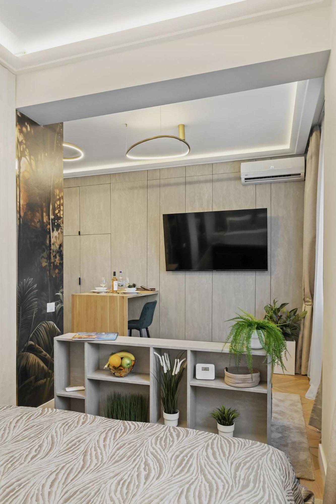 Studio Jungle Breath - City Centre Bucharest Exterior photo